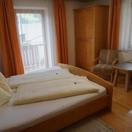 Проживание в семье Musikhof Lexer Лизинг