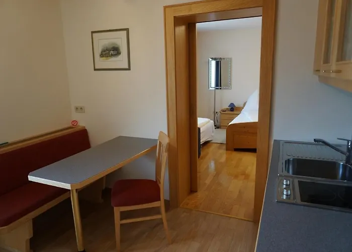 Musikhof Lexer Проживание в семье Лизинг