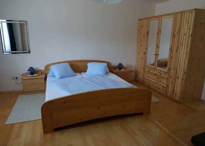 Musikhof Lexer * Лизинг